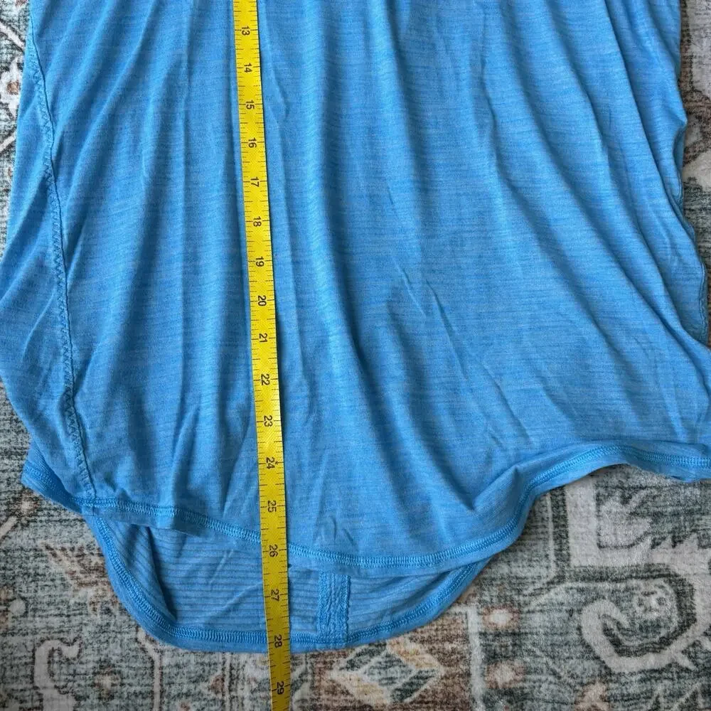 Lululemon Salute the Sun Singlet II Heathered Lakeside Blue Size Unsure M/L?